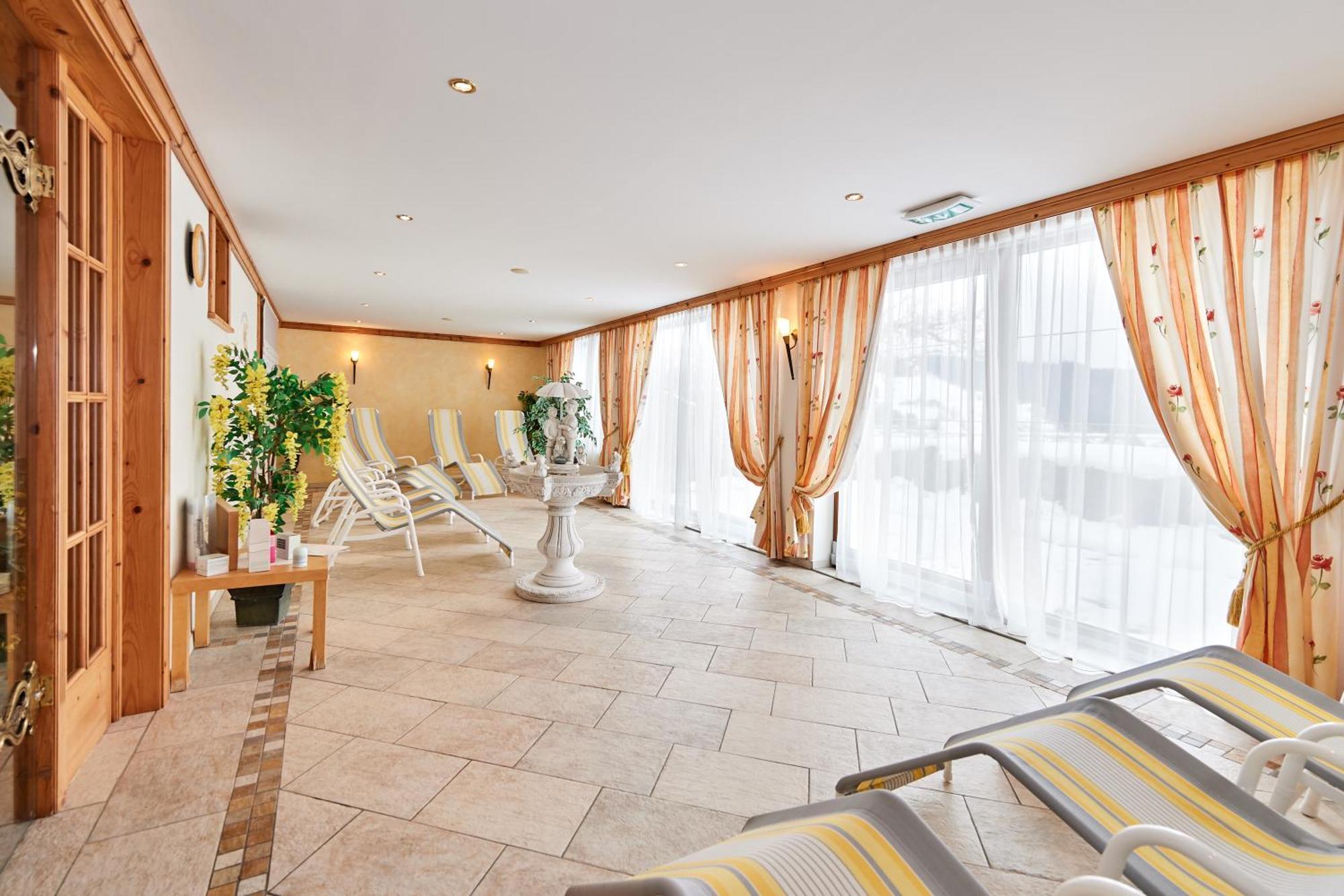 فلاخاو Landhotel Hinteraigengut المظهر الخارجي الصورة